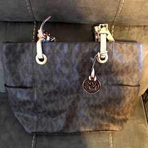 Michael Kors purse